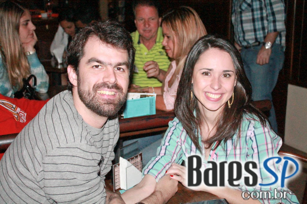 Ao Vivo Music recebeu na sexta-feira a cantora Cris Cabianca Ao Vivo Music recebeu na sexta-feira a cantora Cris Cabianca