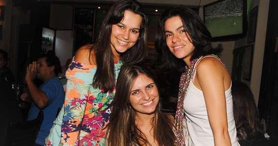 Santo Grau recebeu em seu palco o músico Omar Nede