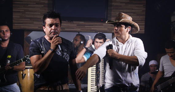 Club Etoo's inaugurou nesta sexta-feira com show de Marcos & Cláudio