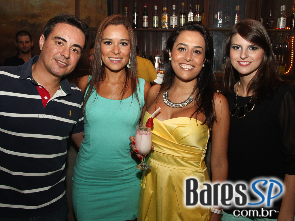 Clube do Balanço se apresentou no Grazie a Dio! na sexta-feira Clube do Balanço se apresentou no Grazie a Dio! na sexta-feira