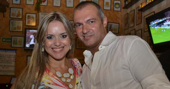 Diversão e feijoada no domingo do Seu Beraldo Botequim