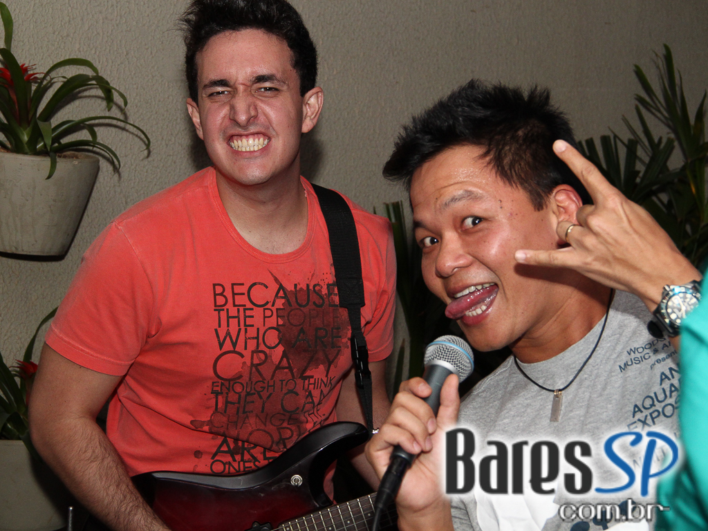 Blá Bar recebeu o DJ Carlos LaTorre na noite de quarta Blá Bar recebeu o DJ Carlos LaTorre na noite de quarta