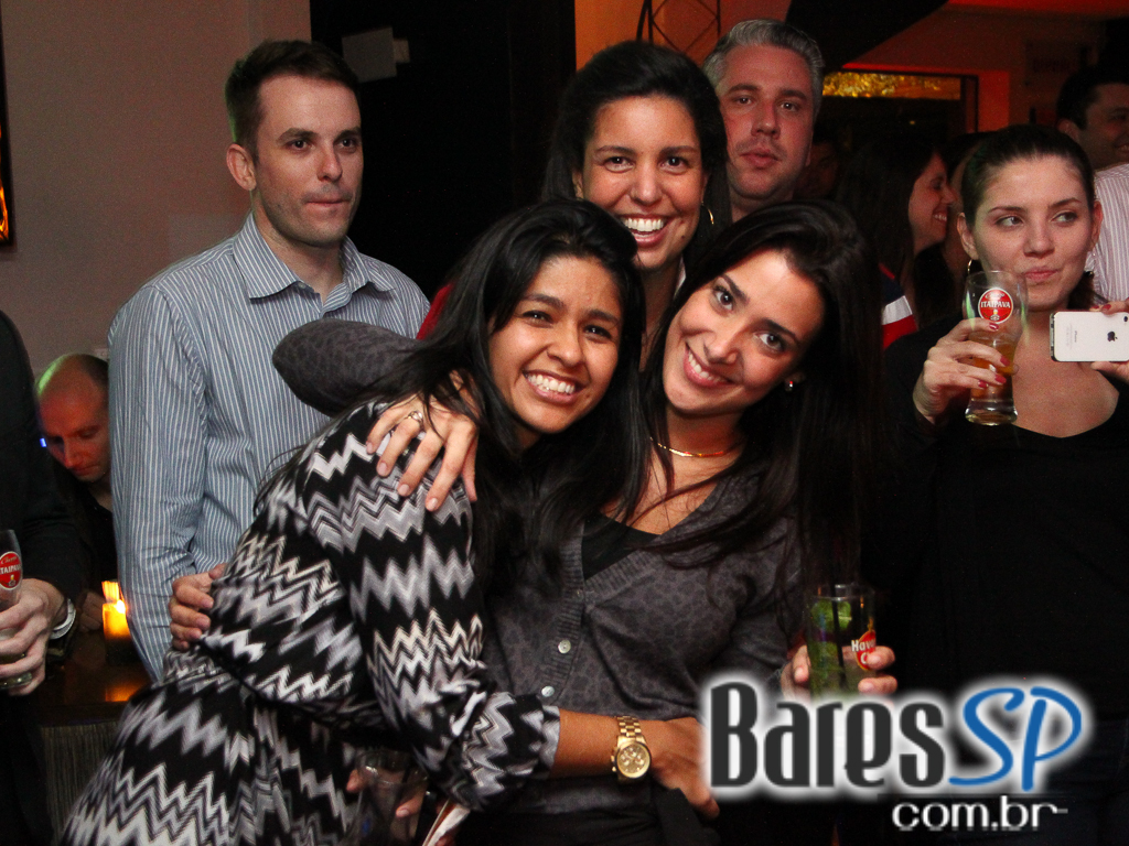 Blá Bar recebeu o DJ Carlos LaTorre na noite de quarta Blá Bar recebeu o DJ Carlos LaTorre na noite de quarta