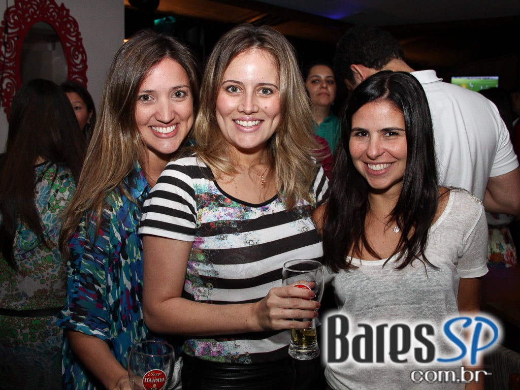 Blá Bar recebeu o DJ Carlos LaTorre na noite de quarta Blá Bar recebeu o DJ Carlos LaTorre na noite de quarta