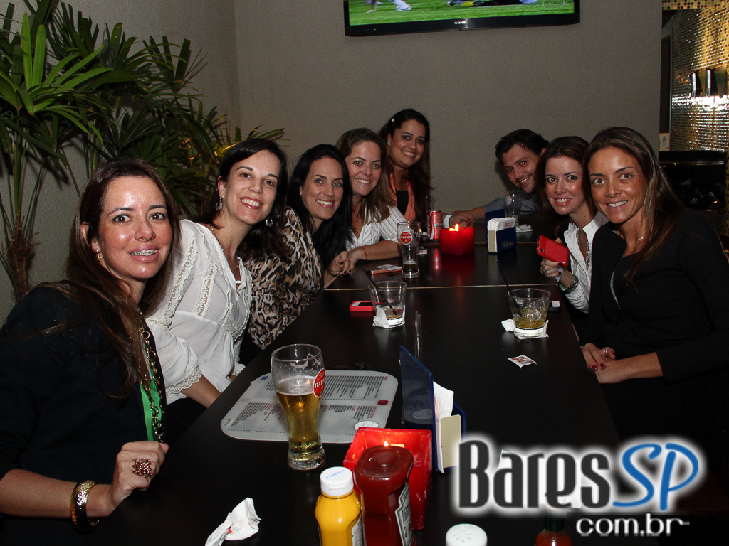 Blá Bar recebeu o DJ Carlos LaTorre na noite de quarta Blá Bar recebeu o DJ Carlos LaTorre na noite de quarta