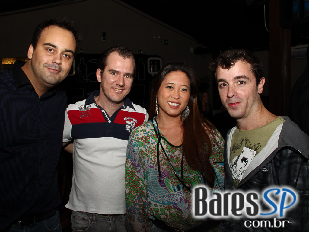 Blá Bar recebeu o DJ Carlos LaTorre na noite de quarta Blá Bar recebeu o DJ Carlos LaTorre na noite de quarta