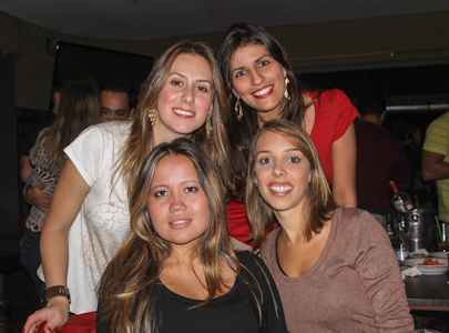 Bhar Moema ofereceu pratos variados, petiscos e bebidas diversas