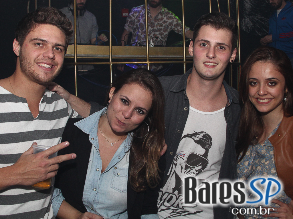 Beco 203 realiza festa Indierokkers com bebidas especiais e DJs convidados Beco 203 realiza festa Indierokkers com bebidas especiais e DJs convidados