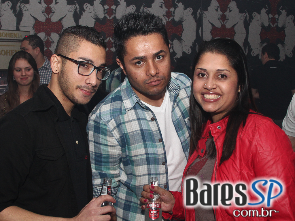 Beco 203 realiza festa Indierokkers com bebidas especiais e DJs convidados Beco 203 realiza festa Indierokkers com bebidas especiais e DJs convidados