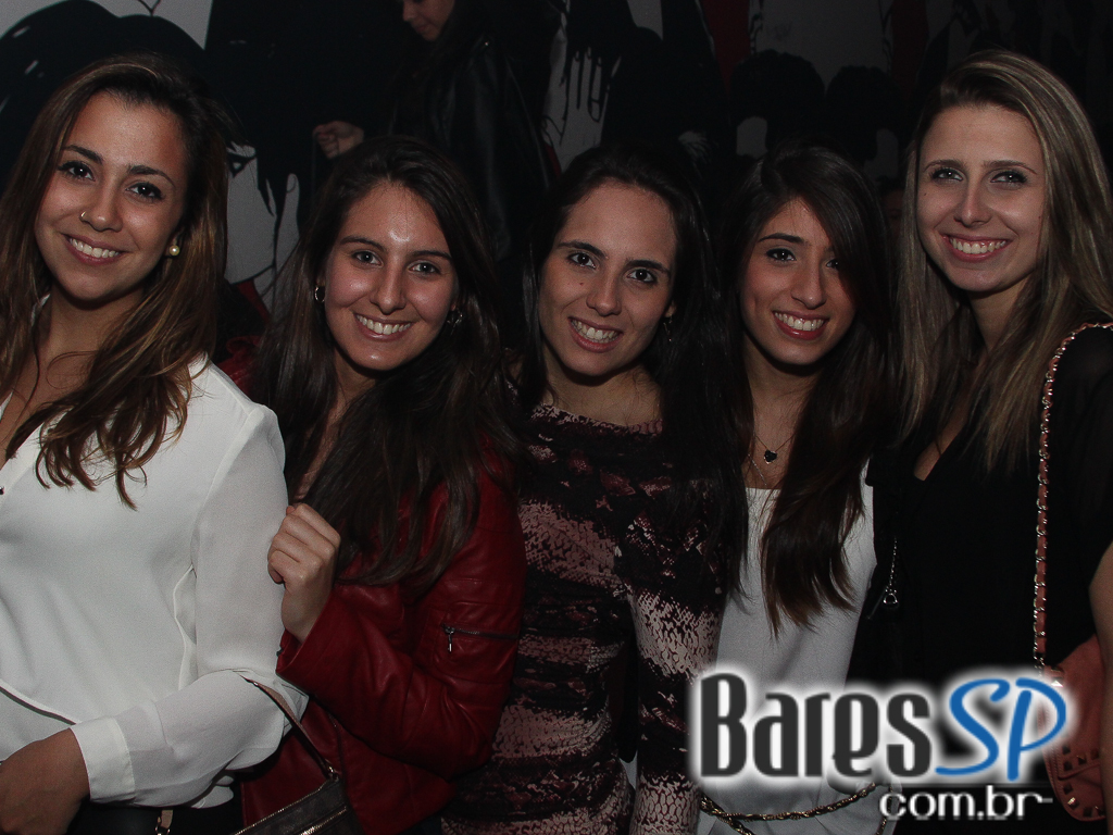 Beco 203 realiza festa Indierokkers com bebidas especiais e DJs convidados Beco 203 realiza festa Indierokkers com bebidas especiais e DJs convidados