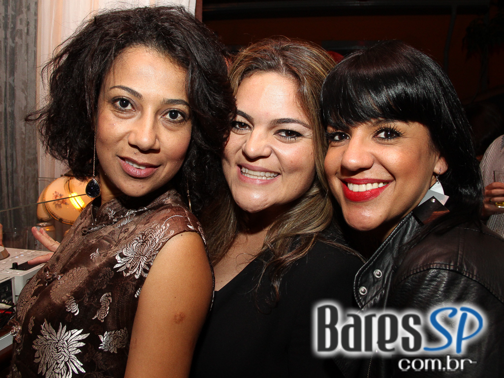 Casa 92 comemorou 3 anos de existência com atrações surpresa e DJs especiais Casa 92 comemorou 3 anos de existência com atrações surpresa e DJs especiais