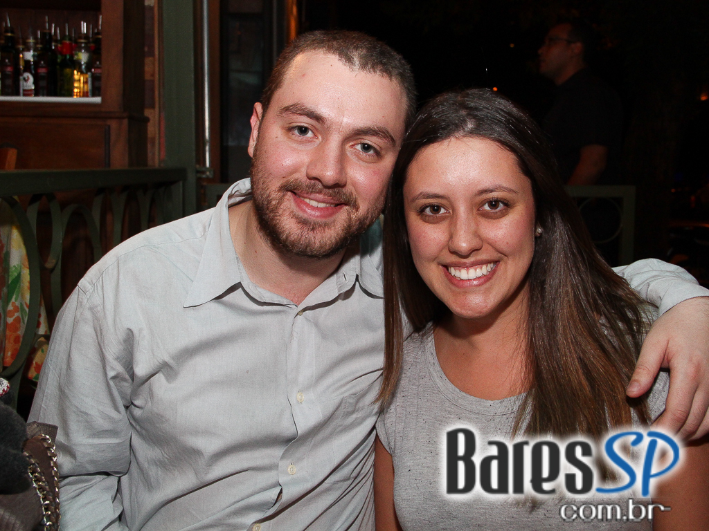 Quinta-Feira teve Happy Hour no Jacaré Grill, na Vila Madalena, com muitos grelhados e cerveja Quinta-Feira teve Happy Hour no Jacaré Grill, na Vila Madalena, com muitos grelhados e cerveja