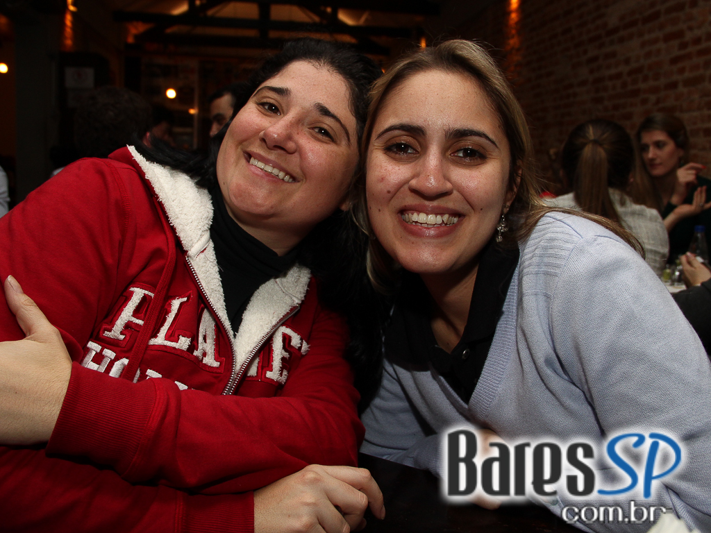 Todas as Quartas têm Happy Hour na Vila Mariana, no Veloso Bar, com muitas opções em Caipirinhas Todas as Quartas têm Happy Hour na Vila Mariana, no Veloso Bar, com muitas opções em Caipirinhas