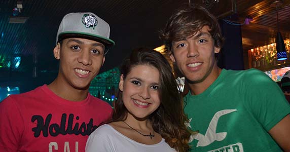 Sextacional com MC Pocahontas e MC Leo da baixada na Delluri