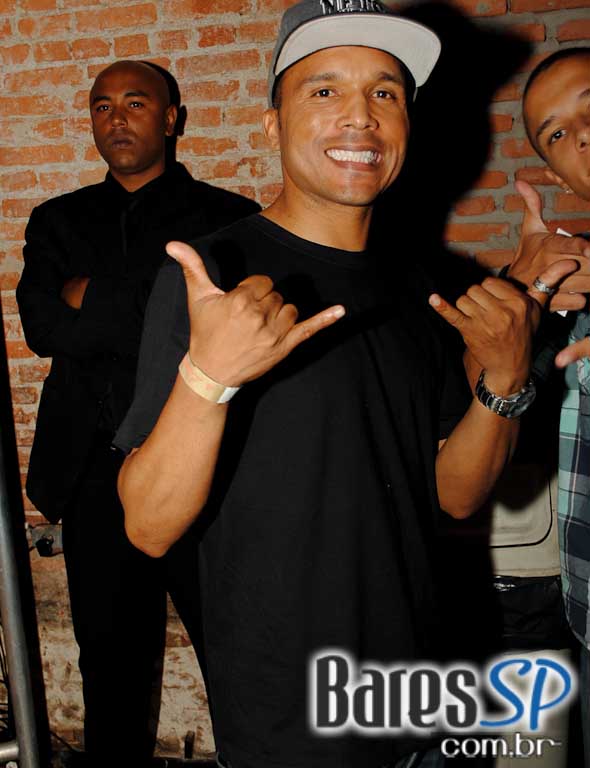 A Lanterna embalou a noite de sexta-feira com atrações especiais A Lanterna embalou a noite de sexta-feira com atrações especiais