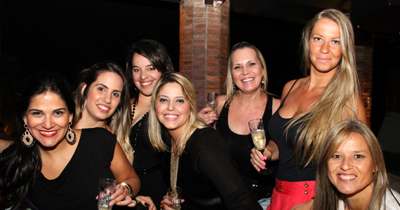 Club 33 embalou a noite de sexta-feira com House & Vertentes