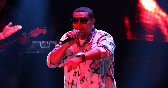 Outlaws comemorou 1 ano com show de Naldo Benny e DJ Puff na quinta-feira