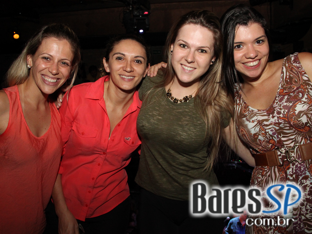 Show da cantora Luiza Possi no palco do Tom Jazz Show da cantora Luiza Possi no palco do Tom Jazz