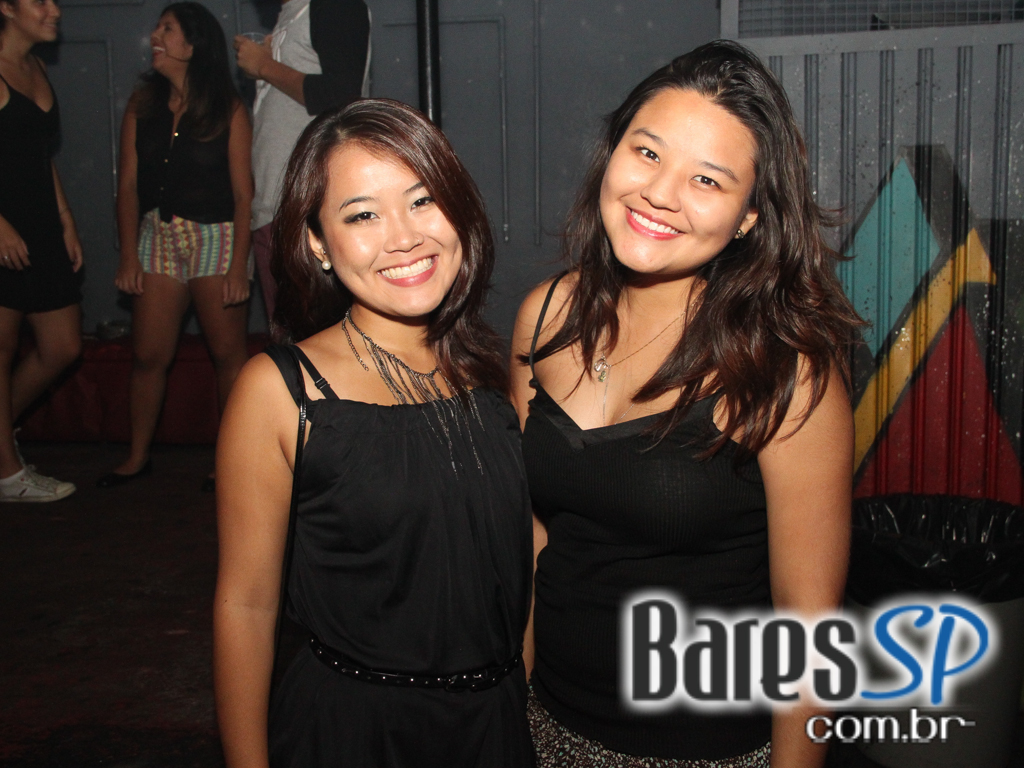 Projeto Fuck Rehab com DJs convidados agitaram a pista do Beco 203 Projeto Fuck Rehab com DJs convidados agitaram a pista do Beco 203