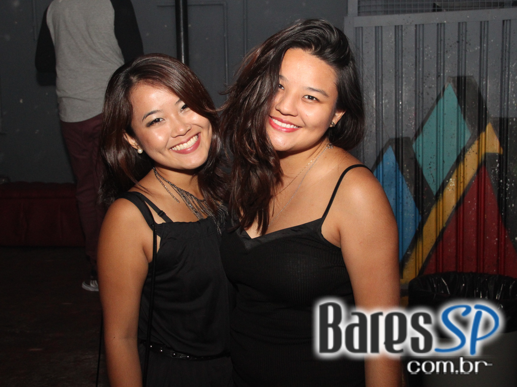 Projeto Fuck Rehab com DJs convidados agitaram a pista do Beco 203 Projeto Fuck Rehab com DJs convidados agitaram a pista do Beco 203