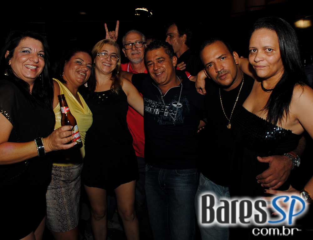 Sábado foi dia de Mega Festa Anos 80 que animou a noite da Autobahn Sábado foi dia de Mega Festa Anos 80 que animou a noite da Autobahn