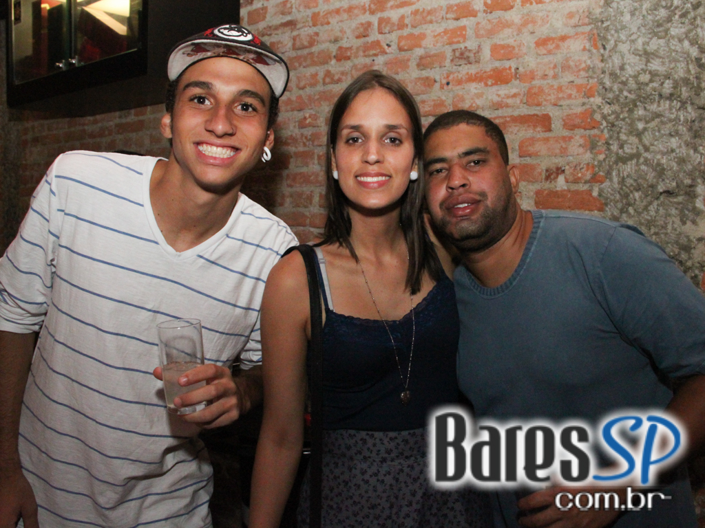 A Lanterna embalou a noite de sexta-feira ao som de sertanejo e pagode A Lanterna embalou a noite de sexta-feira ao som de sertanejo e pagode