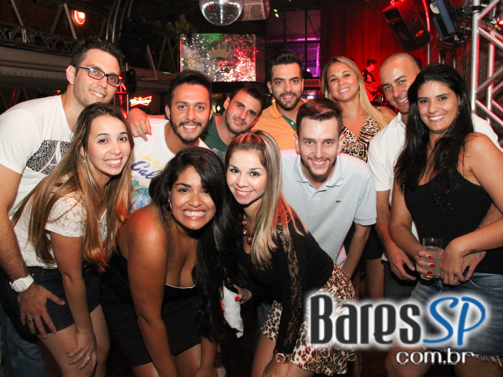 A Lanterna embalou a noite de sexta-feira ao som de sertanejo e pagode A Lanterna embalou a noite de sexta-feira ao som de sertanejo e pagode