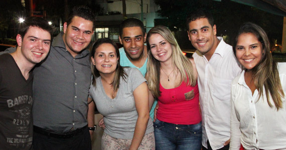 Happy hour descontraído na sexta-feira no Boteco do Kabeça