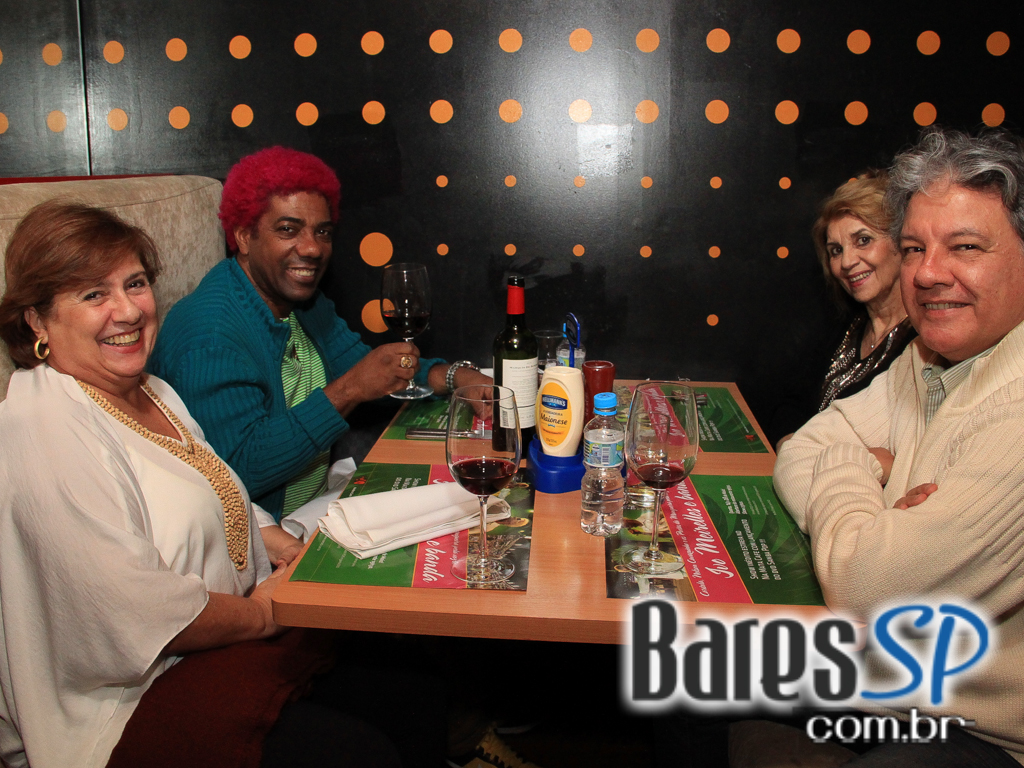 Na Mata Café recebeu na quarta-feira Ivo Meirelles Na Mata Café recebeu na quarta-feira Ivo Meirelles