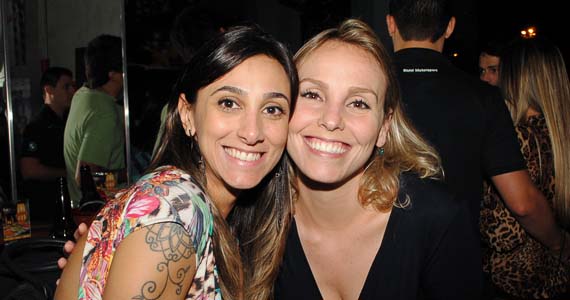 Friends Play Party 3 com DJs convidados no Public Bar e After Bar