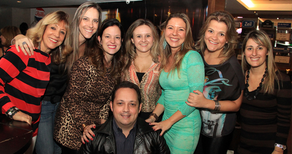 Sábado com samba e feijoada no Public Bar e After Bar