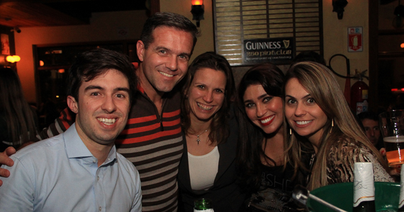 All Black recebeu a banda Los Locos que animou a noite de quarta