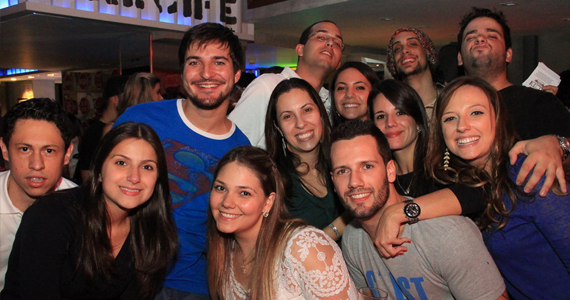 Projeto Friends Play Party com muita música na sexta-feira no Public Bar e After Bar