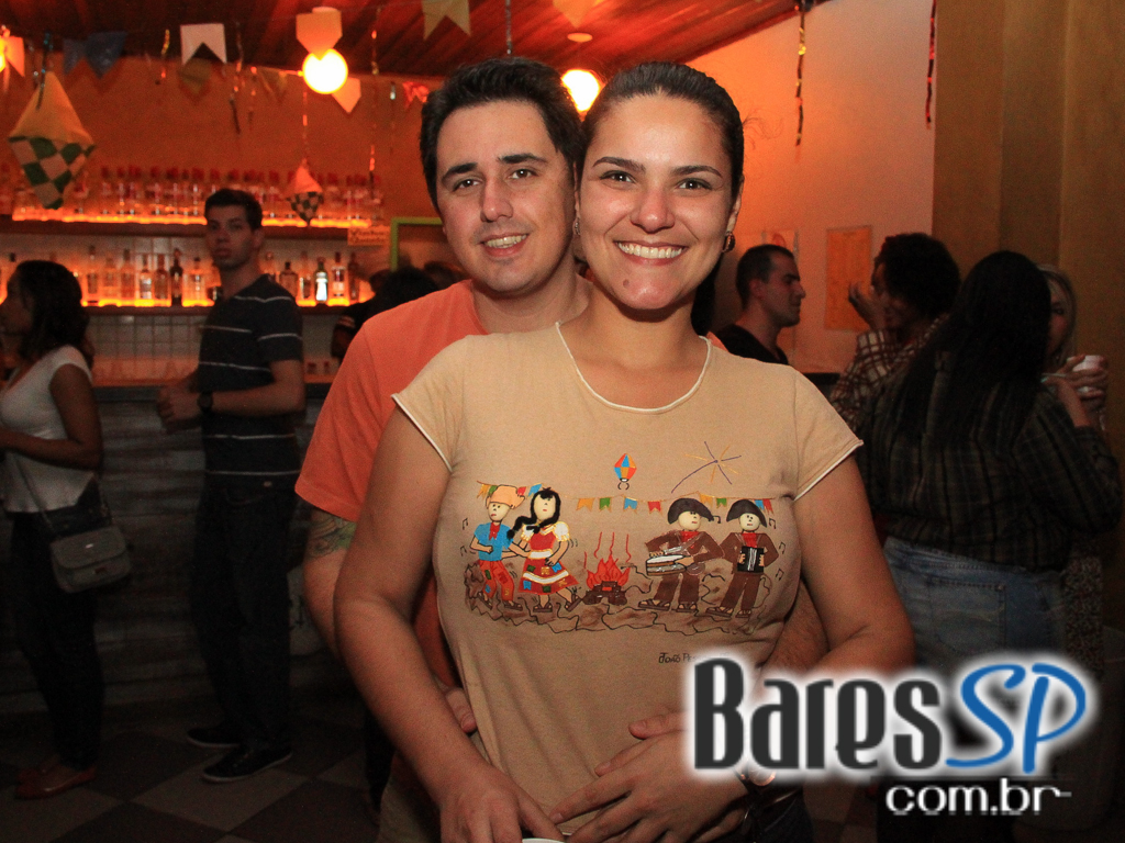 Canto da Ema recebeu os agitos do grupo Ó do Forró neste domingo Canto da Ema recebeu os agitos do grupo Ó do Forró neste domingo