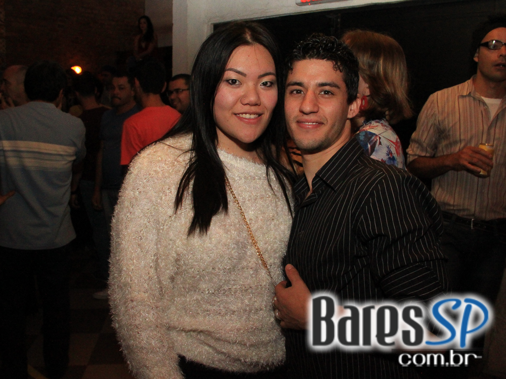 Canto da Ema recebeu os agitos do grupo Ó do Forró neste domingo Canto da Ema recebeu os agitos do grupo Ó do Forró neste domingo