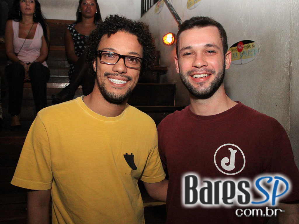 Canto da Ema recebeu os agitos do grupo Ó do Forró neste domingo Canto da Ema recebeu os agitos do grupo Ó do Forró neste domingo