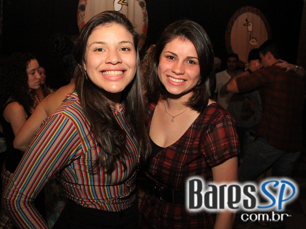 Canto da Ema recebeu os agitos do grupo Ó do Forró neste domingo Canto da Ema recebeu os agitos do grupo Ó do Forró neste domingo