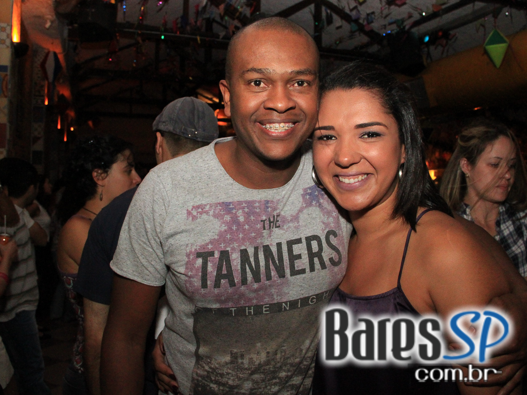 Canto da Ema recebeu os agitos do grupo Ó do Forró neste domingo Canto da Ema recebeu os agitos do grupo Ó do Forró neste domingo