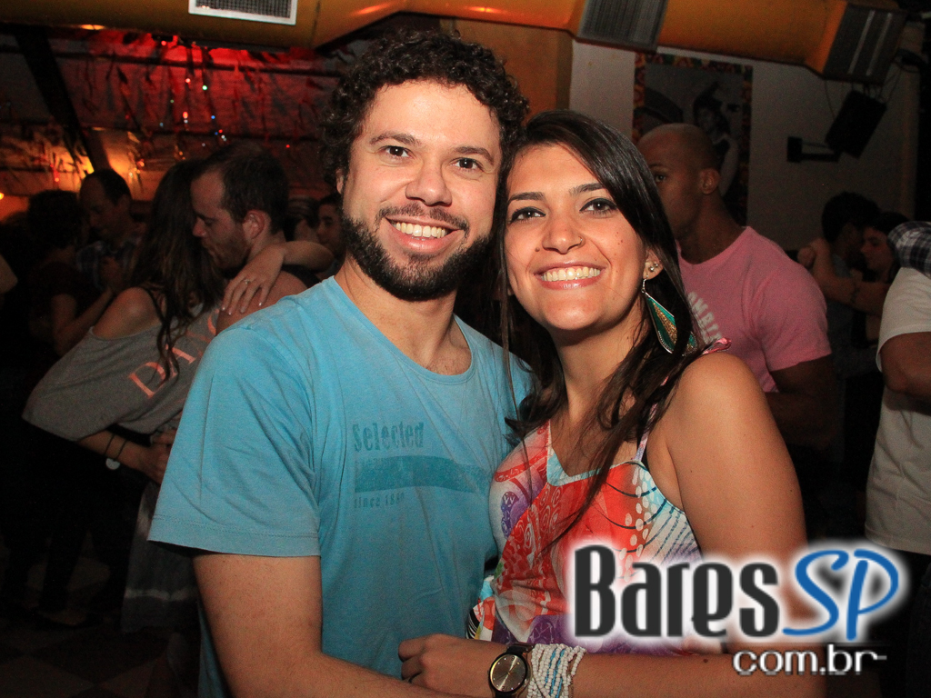 Canto da Ema recebeu os agitos do grupo Ó do Forró neste domingo Canto da Ema recebeu os agitos do grupo Ó do Forró neste domingo