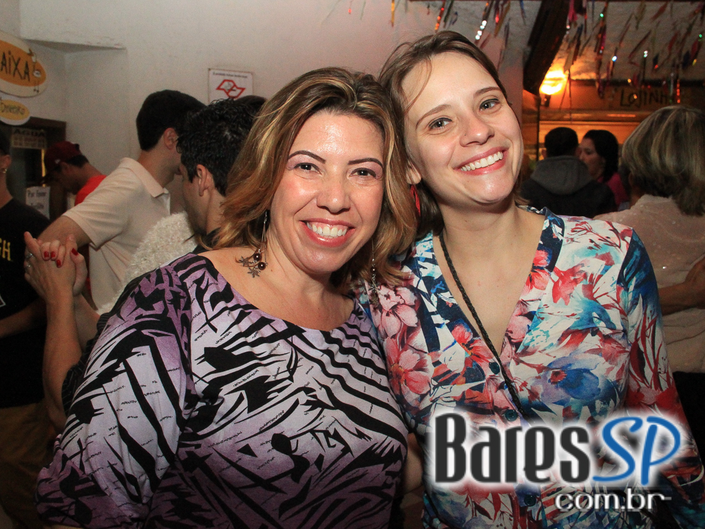 Canto da Ema recebeu os agitos do grupo Ó do Forró neste domingo Canto da Ema recebeu os agitos do grupo Ó do Forró neste domingo