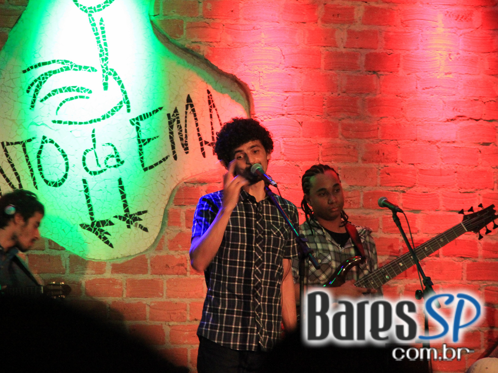 Canto da Ema recebeu os agitos do grupo Ó do Forró neste domingo Canto da Ema recebeu os agitos do grupo Ó do Forró neste domingo