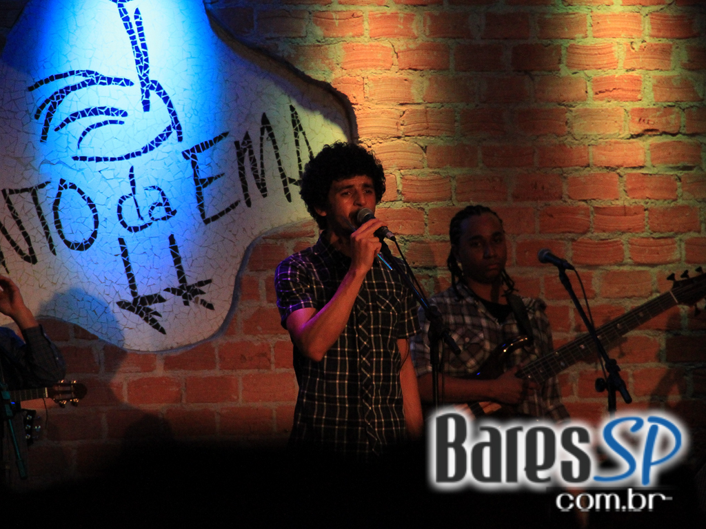 Canto da Ema recebeu os agitos do grupo Ó do Forró neste domingo Canto da Ema recebeu os agitos do grupo Ó do Forró neste domingo