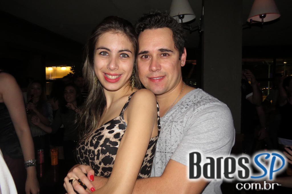 Noite Sertaneja no comando de convidados no Maevva Bar Noite Sertaneja no comando de convidados no Maevva Bar