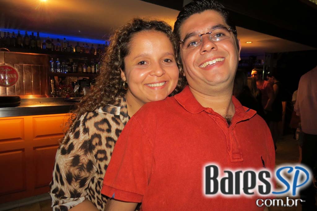 Noite Sertaneja no comando de convidados no Maevva Bar Noite Sertaneja no comando de convidados no Maevva Bar