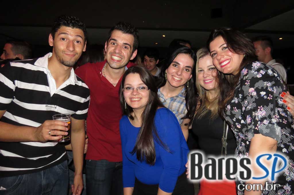 Noite Sertaneja no comando de convidados no Maevva Bar Noite Sertaneja no comando de convidados no Maevva Bar