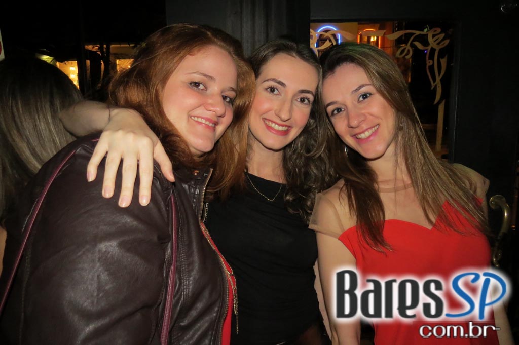 Noite Sertaneja no comando de convidados no Maevva Bar Noite Sertaneja no comando de convidados no Maevva Bar