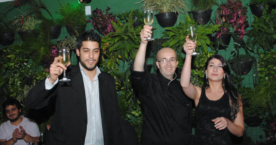 Alcino Bar inaugurou na quinta-feira com coquetel para convidados