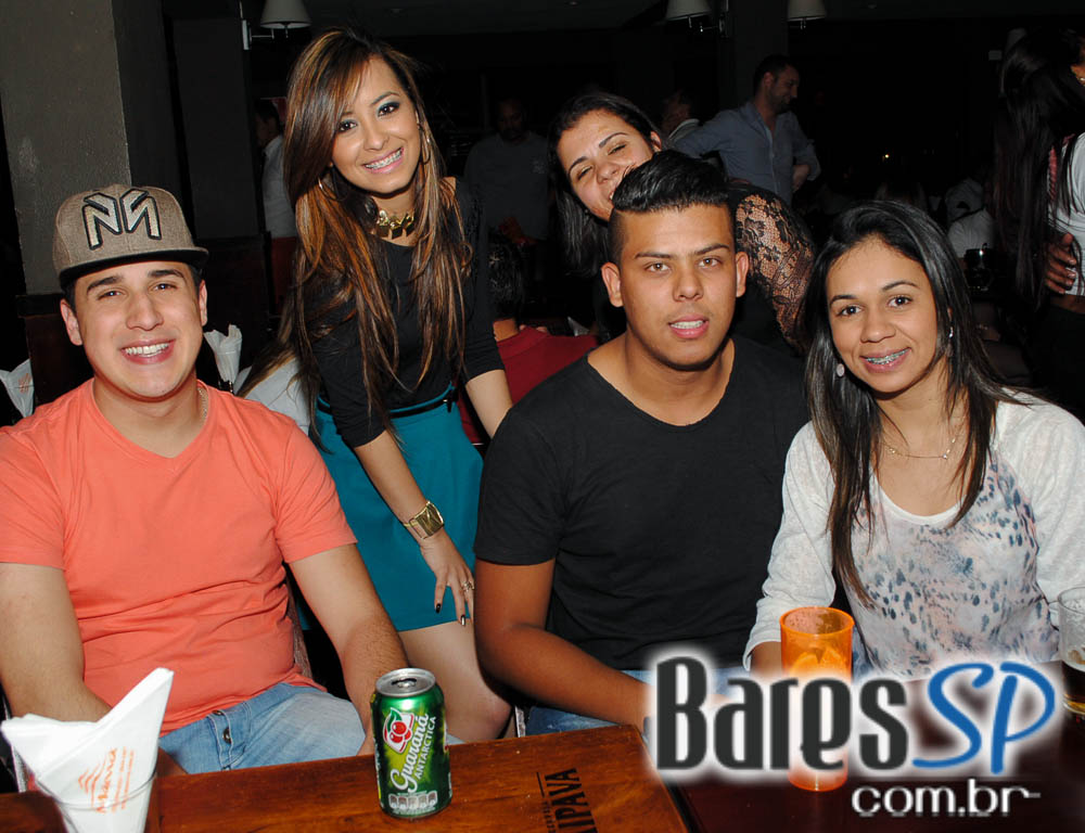 Acontece no Maevva a Sexta Hits com convidados especiais Acontece no Maevva a Sexta Hits com convidados especiais