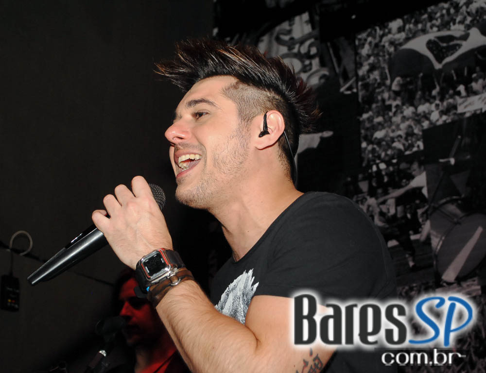 Acontece no Maevva a Sexta Hits com convidados especiais Acontece no Maevva a Sexta Hits com convidados especiais