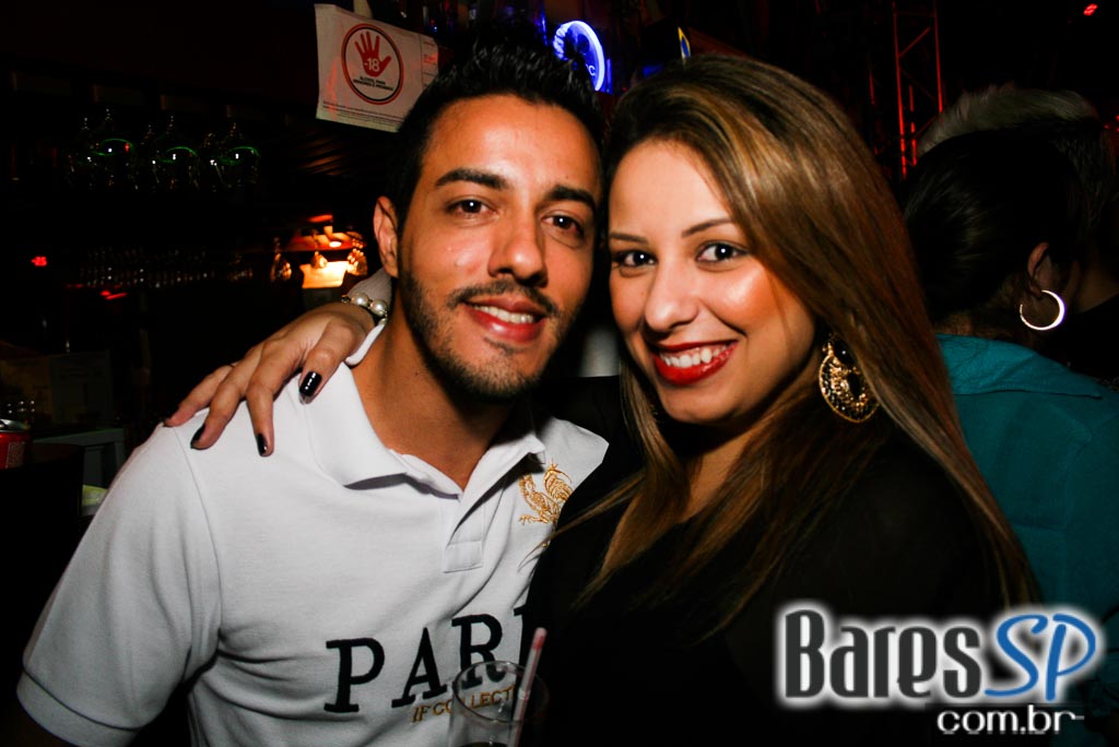 Aniversário de 21 anos da A Lanterna com show do grupo Melanina Carioca Aniversário de 21 anos da A Lanterna com show do grupo Melanina Carioca